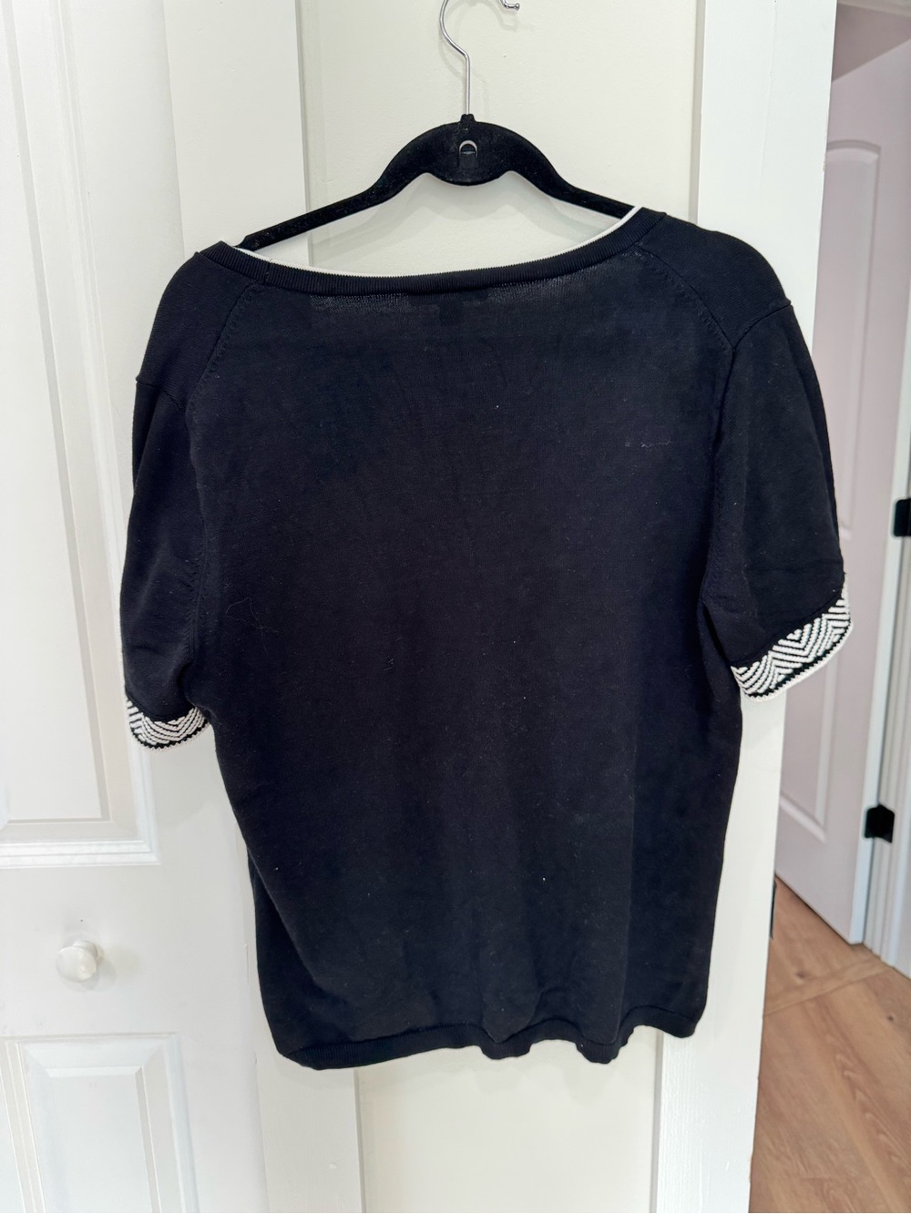 Ann Taylor Black Short-Sleeve Knit Top with White Trim - Picture 5 of 5